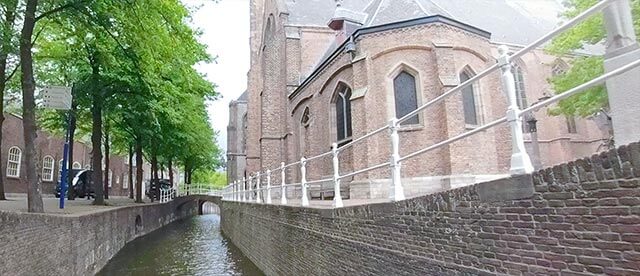 360°-VR-Panorama Heilige Geestbrug / HH Geestkerkhof in Delft