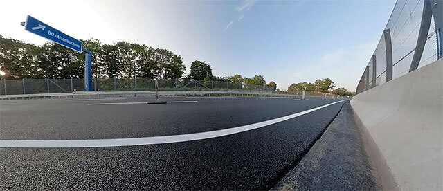 360°-VR-Panorama auf einer Autobahn-Baustelle