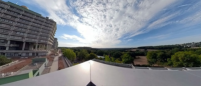 Mensa, Veranstaltungszentrum, Blick nach Osten auf die N-Gebäude und übers Lottental