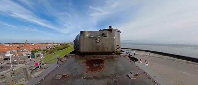 360°-VR-Panorama Tank in het Oorlogsmuseum "Polderhuis" in Westkapelle (NL)