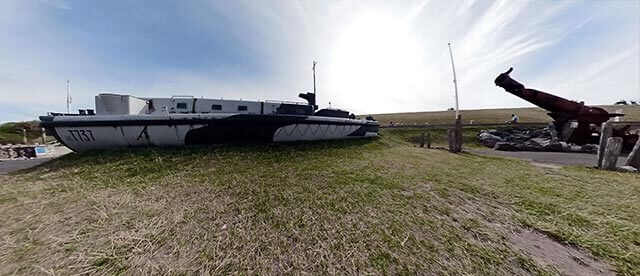 360°-VR-Panorama Landingsboot in het oorlogsmuseum "Polderhuis" in Westkapelle (NL)