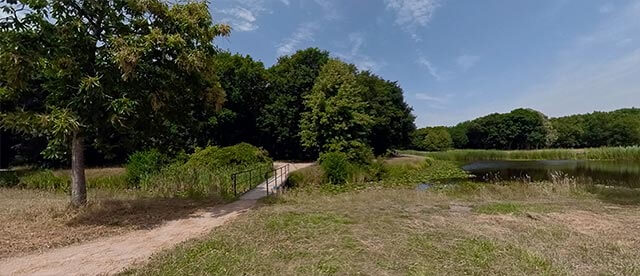 360°-VR-Panorama Beschermd landschapsgebied "De Manteling" en Kasteel Westhove in Oostkapelle (NL)