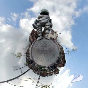 Sculptuur "Mikkel", Museum Prinsenhof ,Little Planet - 360°-Fotografie