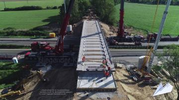 Foto mit Drohne: Luftbilder mittels Drohne einer Autobahnbaustelle für ein Bauunternehmen
