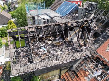 Foto mit Drohne: Luftaufnahmen Brandinspektion Drohne Brandschaden