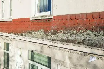 Foto mit Drohne: Dachinspektion mit Drohne in NRW - Luftaufnahmen für Dachkontrolle, effizient, sicher und kostensparend