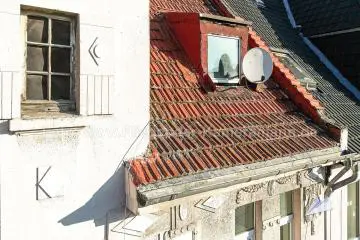 Foto mit Drohne: Dachinspektion mit Drohne in NRW - Luftaufnahmen für Dachkontrolle, effizient, sicher und kostensparend