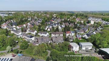 Luftaufnahme in Bochum-Altenbochum mit Kamera-Drohne