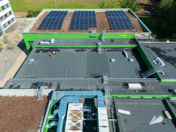 Luftaufnahmen mit Drohne vom modernisierten Schulzentrum Wiemelhausen in Bochum