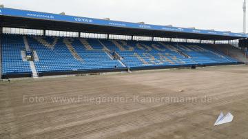 Luftaufnahmen mit Drohne im Ruhrstadion Bochum nach Rasenentfernung
