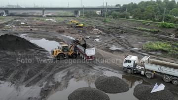 Foto mit Drohne: Luftaufnahmen mit Drohne von der Baustelle am Dortmunder Hafen