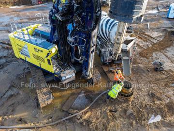Luftaufnahmen mit Drohne in Düsseldorf auf Tiefbau-Baustelle