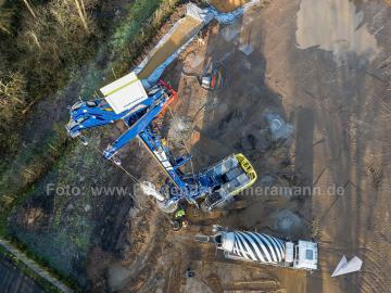 Luftaufnahmen mit Drohne in Düsseldorf auf Tiefbau-Baustelle
