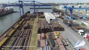 Foto mit Drohne: Kameradrohne im Hafen Duisburg für hochauflösende Luftbilder und Luftaufnahmen (Fotos und Videos)
