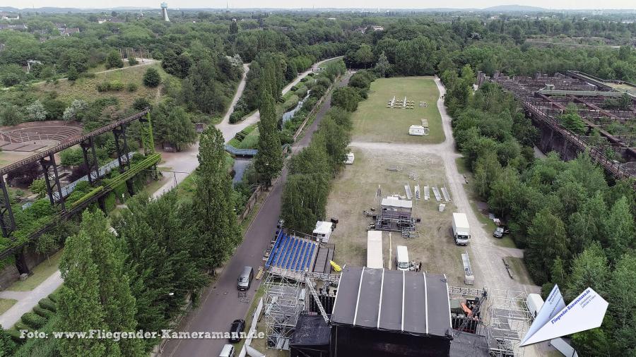 Kameradrohne im Landschaftspark Duisburg-Nord für hochauflösende Luftbilder und Luftaufnahmen (Fotos und Videos)