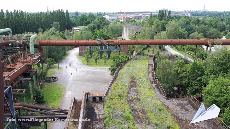 Kameradrohne im Landschaftspark Duisburg-Nord für hochauflösende Luftbilder und Luftaufnahmen (Fotos und Videos)