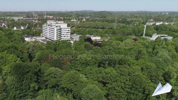 Foto mit Drohne: Kameradrohne mit Blick auf Gelsenkirchen für hochauflösende Luftbilder und Luftaufnahmen (Fotos und Videos)