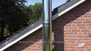 Foto mit Drohne: Kameradrohne in Krefeld bei einer Dachinspekton für hochauflösende Luftbilder und Luftaufnahmen (Fotos und Videos)