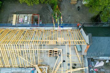 Foto mit Drohne: Luftaufnahmen der Umbauarbeiten am Lennershof in Bochum-Querenburg