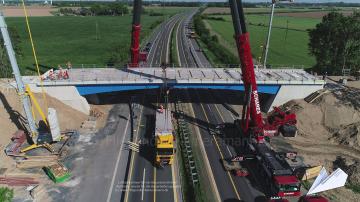 Foto mit Drohne: Luftaufnahmen mit Drohne in NRW: Drohnenaufnahmen Baustelle Autobahnbrücke