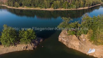 Foto mit Drohne: Luftaufnahmen mit Drohne in NRW: Drohnenaufnahmen der Wuppertalsperre im Bergischen Land bei Remscheid