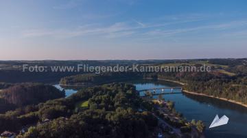 Foto mit Drohne: Luftaufnahmen mit Drohne in NRW: Drohnenaufnahmen der Wuppertalsperre im Bergischen Land bei Remscheid