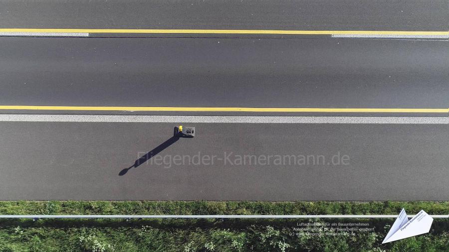 Luftaufnahmen mit Drohne in NRW: Drohnenaufnahmen Baustelle Autobahnbrücke