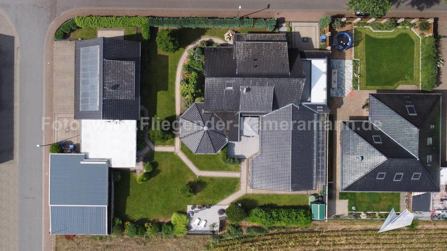 Luftaufnahmen mit Drohne in NRW: Hier Drohnenaufnahmen von Immobilien in Nordrhein-Westfalen