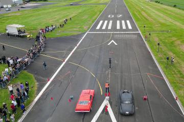 Foto mit Drohne: Professionelle Drohnenaufnahmen in Recklinghausen vom Beschleunigungsrennen am Flüghafen Loemühle