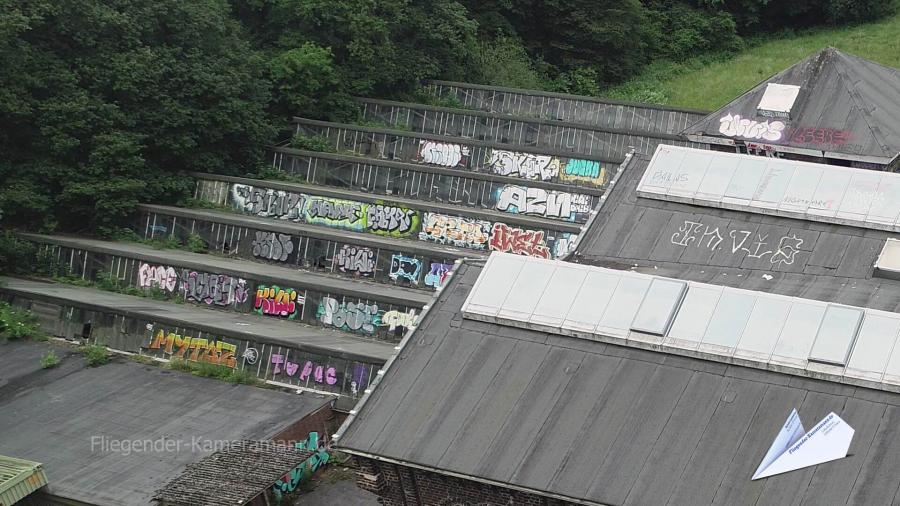 Kameradrohne in Solingen für hochauflösende Luftbilder und Luftaufnahmen (Fotos und Videos)