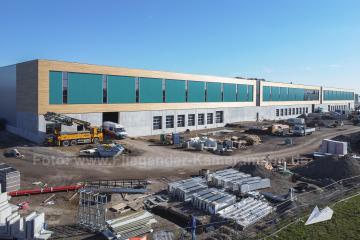 Foto mit Drohne: Luftaufnahmen in Wesel vom neuen Logistikzentrum im Rhein-Lippe-Hafen