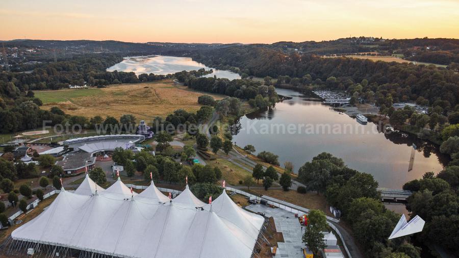 Luftaufnahmen vom Kemnader See in Witten mit Drohne, Aufbau Zeltfestival Ruhr