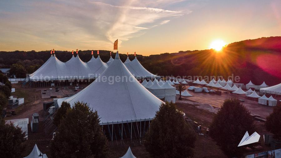 Luftaufnahmen vom Kemnader See in Witten mit Drohne, Aufbau Zeltfestival Ruhr