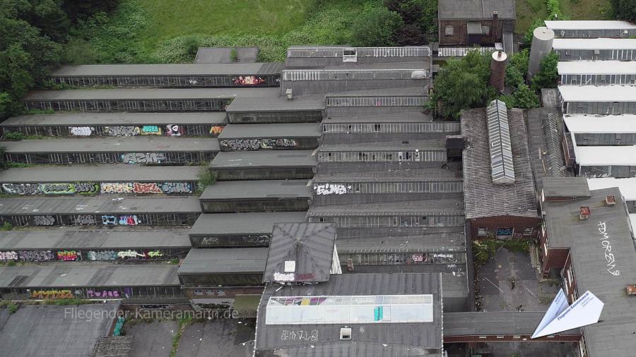 Kameradrohne in Wuppertal für hochauflösende Luftbilder und Luftaufnahmen (Fotos und Videos)