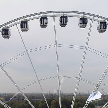 riesenrad centro oberhausen luftaufnahme 