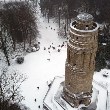 bismarckturm stadtpark bochum schnee luftaufnahme 