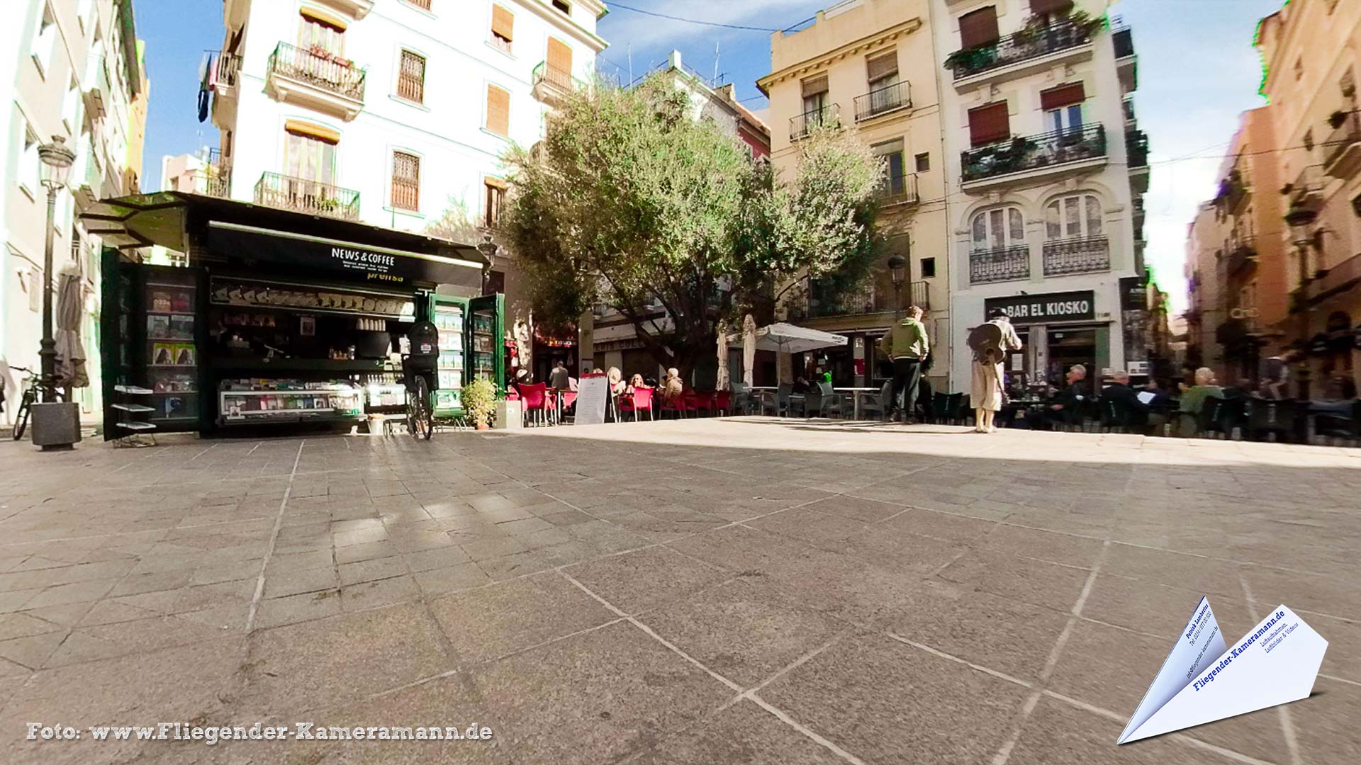 Plaza del Doctor Collado en Valencia (ES) - 360°-Panorama
