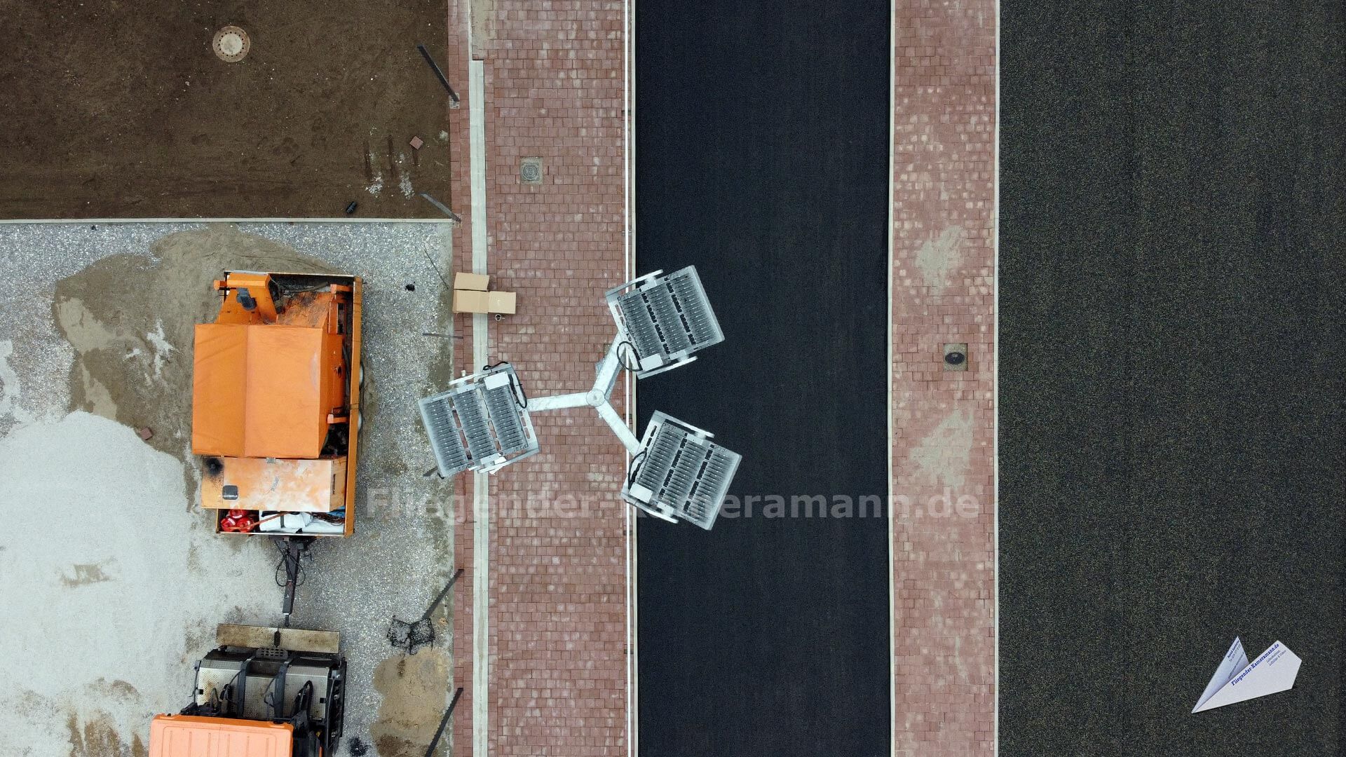 Luftaufnahmen Sportstättenbau mit Drohne