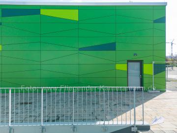 Foto mit Drohne: Luftaufnahmen mit Drohne vom modernisierten Schulzentrum Wiemelhausen in Bochum