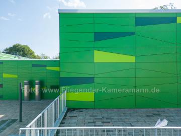 Foto mit Drohne: Luftaufnahmen mit Drohne vom modernisierten Schulzentrum Wiemelhausen in Bochum