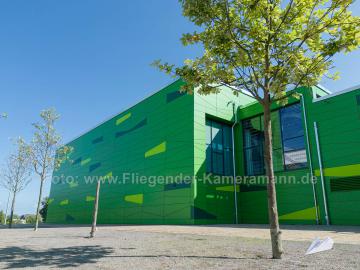 Foto mit Drohne: Luftaufnahmen mit Drohne vom modernisierten Schulzentrum Wiemelhausen in Bochum