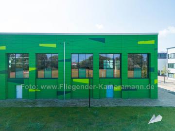 Foto mit Drohne: Luftaufnahmen mit Drohne vom modernisierten Schulzentrum Wiemelhausen in Bochum
