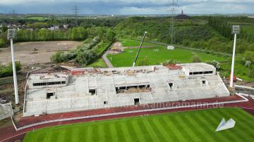 Foto mit Drohne: Luftaufnahmen der Umbauarbeiten am Lohrheidestadion in Bochum-Wattenscheid