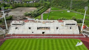 Foto mit Drohne: Luftaufnahmen der Umbauarbeiten am Lohrheidestadion in Bochum-Wattenscheid