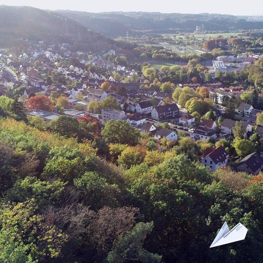 Luftaufnahmen vom Bismarckturm Hattingen mit Drohne