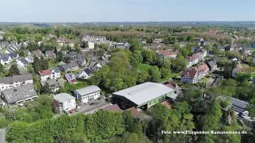 Foto mit Drohne: Luftaufnahme in Bochum-Altenbochum mit Kamera-Drohne