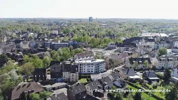 Foto mit Drohne: Luftaufnahme in Bochum-Altenbochum mit Kamera-Drohne