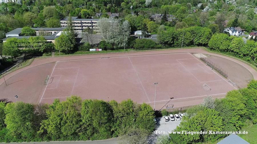 Luftaufnahme in Bochum-Altenbochum mit Kamera-Drohne