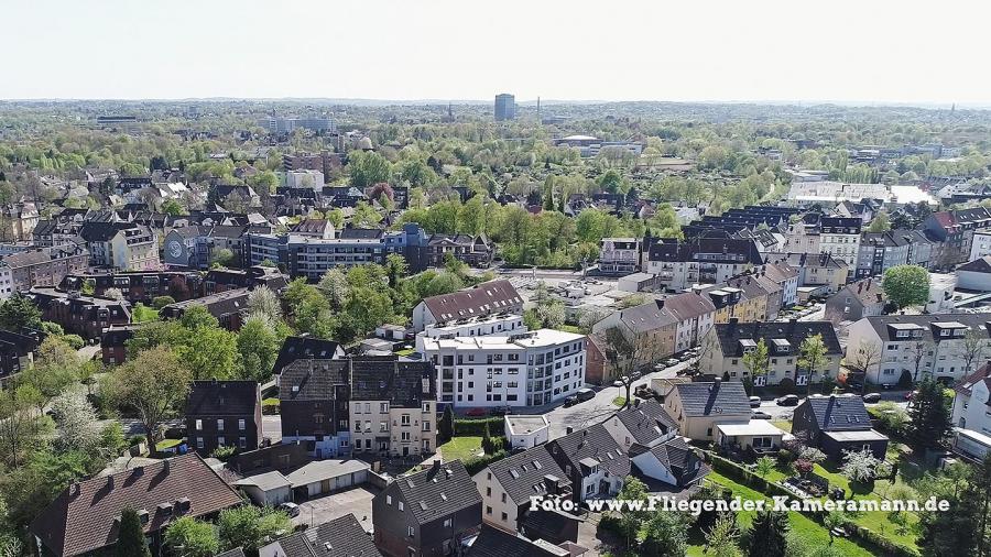 Luftaufnahme in Bochum-Altenbochum mit Kamera-Drohne