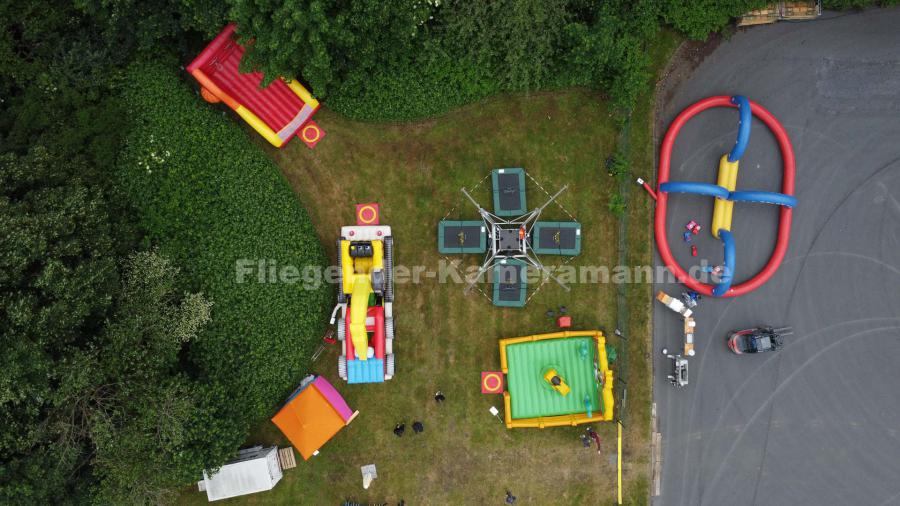 Luftaufnahmen mit Drohne bei Firmenevent / Firmenfeier